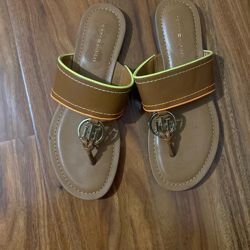 Tommy sandals